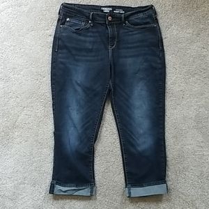 Levi's Cropped Jeans (12)